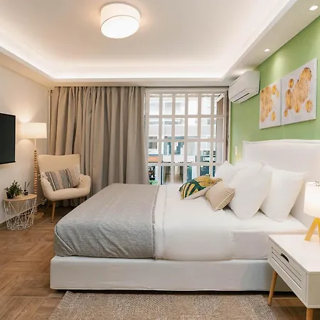 Phaedrus Living: The Emerald Studio Athen Exterior foto